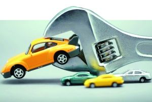 國慶節(jié)起，由國家質(zhì)檢總局發(fā)布的《家用汽車產(chǎn)品修理、更換、退貨責任規(guī)定》(簡稱汽車“三包”)將正式實施。不少業(yè)內(nèi)人士表示，汽車“三包”政策的落實，二手車市場或?qū)⒌靡浴跋磁啤薄? oldsrc=