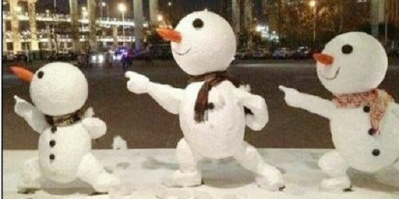 創(chuàng)意十足！日系列卡通雪人走紅