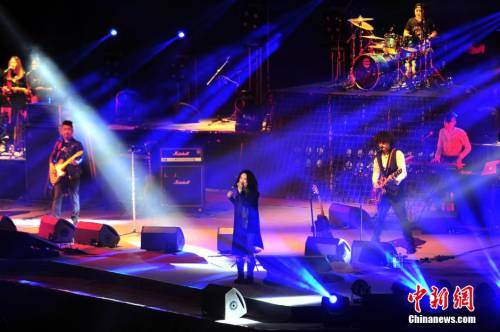 “搖滾女歌手”羅琦在京首開個(gè)唱