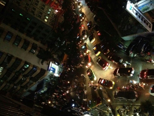 廣東：女店員舉報(bào)小偷慘遭割喉現(xiàn)場