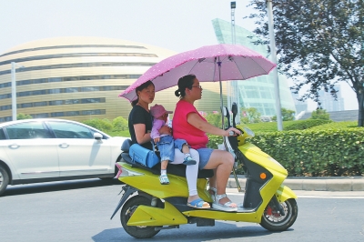 大暑時(shí)節(jié)，戶外更需防暑。