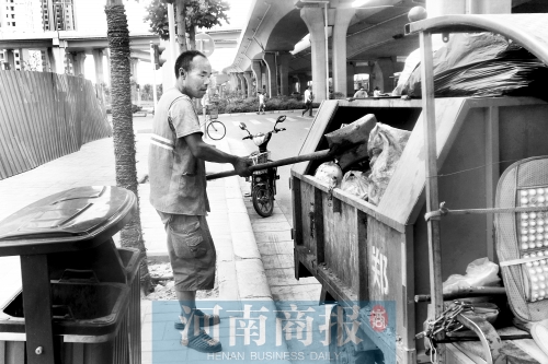 隱形富豪李國(guó)全，心甘情愿做個(gè)環(huán)衛(wèi)工