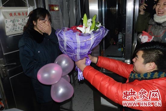 “嫁給我吧，我要愛你一生！”