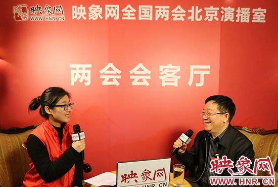 全國人大代表鄭永和做客映象網(wǎng)全國兩會北京直播室。