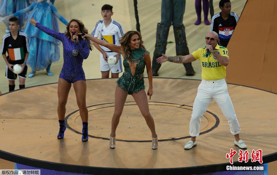 北京時(shí)間6月13日凌晨2時(shí)，巴西世界杯正式拉開(kāi)帷幕。