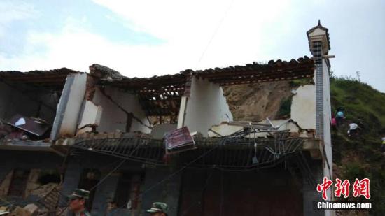    8月3日16時30分，云南省昭通市魯?shù)榭h發(fā)生6.5級地震。