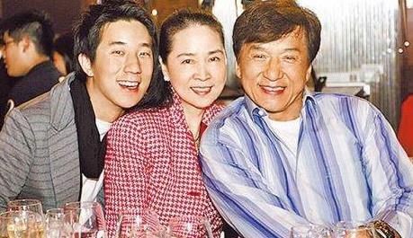 房祖名、林鳳嬌和成龍(資料圖)