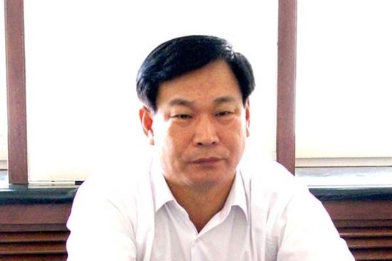 天津市燃?xì)饧瘓F(tuán)有限公司原黨委書記、董事長(zhǎng)金建平。東方IC 資料