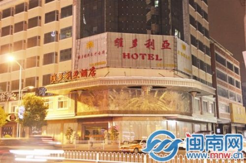 昨晚，涉案的酒店已停止?fàn)I業(yè)