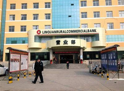 23名被拘留者的照片已張貼了一個(gè)多月。