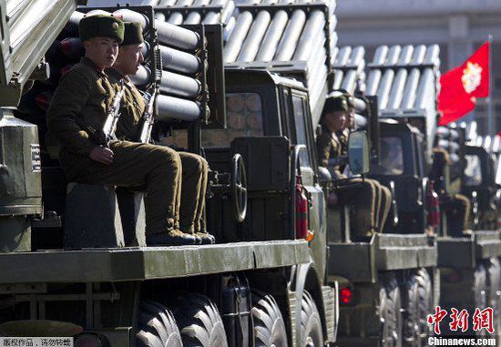 （10日凌晨發(fā)）朝鮮迎勞動(dòng)黨建黨70周年將閱兵游行隆重慶祝（共三圖，請大夜幫改為文中插圖謝謝）