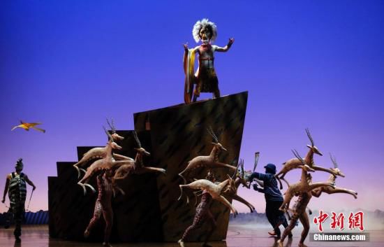 資料圖：6月14日晚，迪士尼經(jīng)典音樂劇《獅子王》中文版在上海舉行全球首演