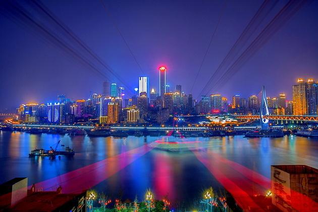 中原地產數據顯示，8月最后一周，上海市新建商品住宅成交已連續(xù)5天破千，昨日（8月31日）更是達到單日成交1123套。