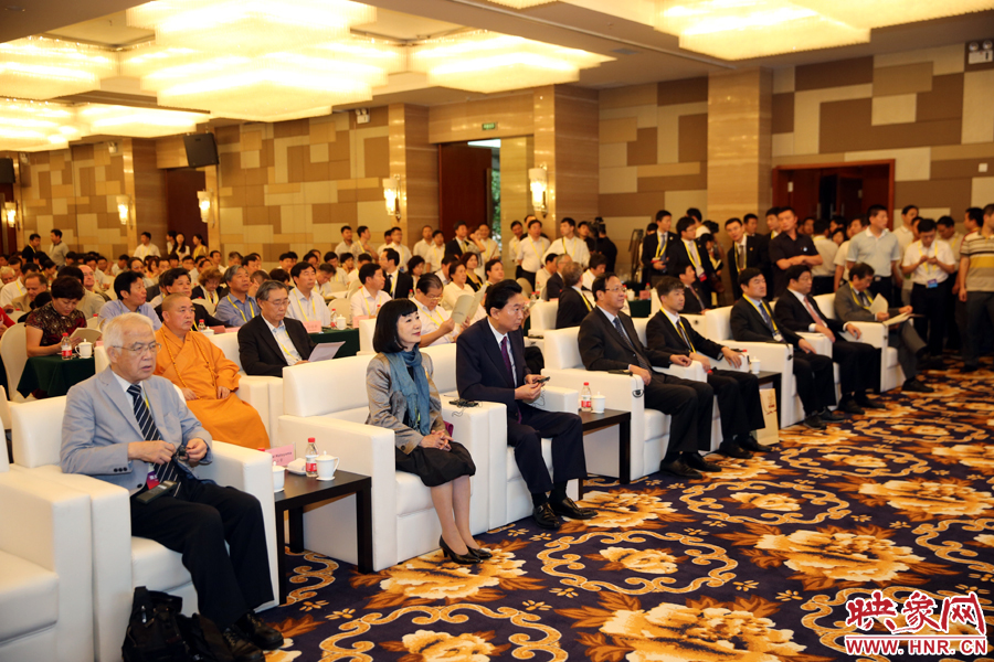 重要嘉賓、著名學(xué)者云集嵩山論壇。