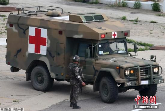 資料圖：當?shù)貢r間2014年6月23日，韓國江原道哨所槍擊事件肇事士兵林某已被抓獲