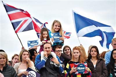 最新民意調(diào)查結(jié)果顯示，反獨(dú)陣營(yíng)的支持率繼續(xù)領(lǐng)先。