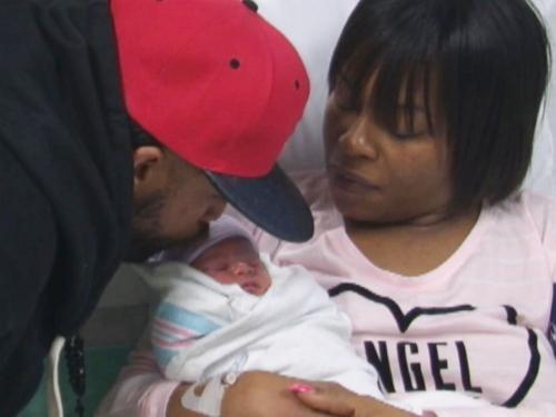 俄亥俄州一對同為元旦生日的夫妻，就在剛剛過去的1月1日，又生下了自己的女兒。