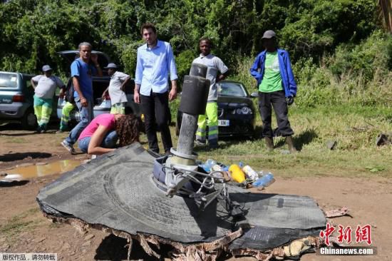 新發(fā)現(xiàn)的疑似馬航MH370殘骸。