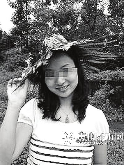 李某生活照。