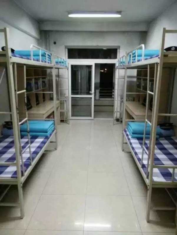 這個(gè)學(xué)校的男生宿舍火了！女同學(xué)都喊著要嫁