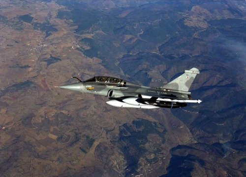 印度決定采購法國“陣風(fēng)”戰(zhàn)斗機成為英印“撕破臉”的導(dǎo)火索。