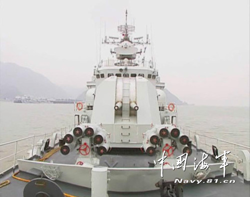 東海艦隊(duì)遠(yuǎn)海訓(xùn)練艦艇編隊(duì)赴西太平洋訓(xùn)練。
