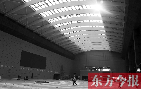 作為高鐵鄭州東站最重要的配套工程，鄭州綜合交通樞紐公路客運站的裝修工作即將完成，預(yù)計今年9月底與鄭州