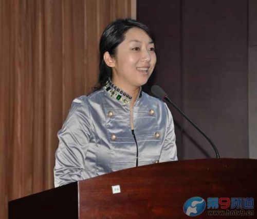 各部室主任和制片人為2013年頻道發(fā)展獻(xiàn)計獻(xiàn)策