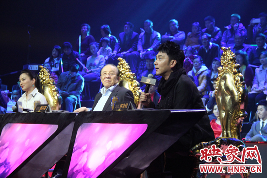 李玲玉、楊洪基、林依輪三位明星評委