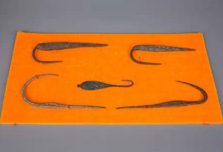 這么大的魚鉤你見過嗎？