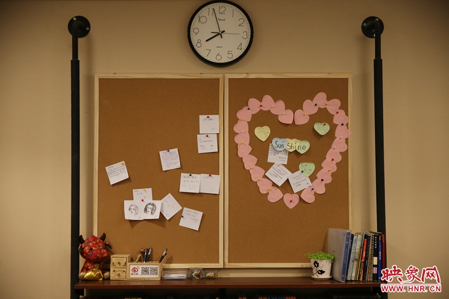 書(shū)店內(nèi)的留言板。