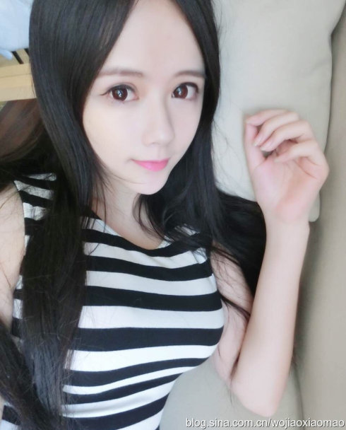 湖大21歲?；ㄇ巴购舐N無(wú)懼走光